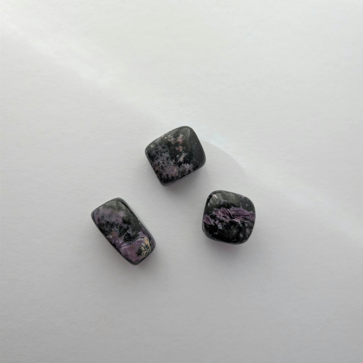 Charoite | Pierre roulée